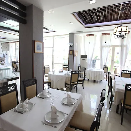 Hotell Malvina 3*