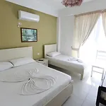 Malvina Golem (Tirana)
